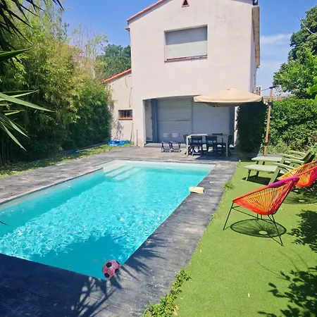 Charmante Avec Piscine Privee Villa *